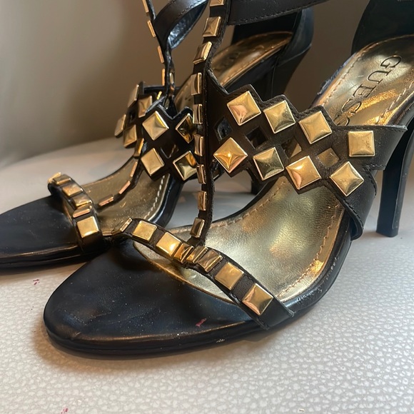 Guess Sandal Open Toe Herls with Studs - Picture 2 of 8